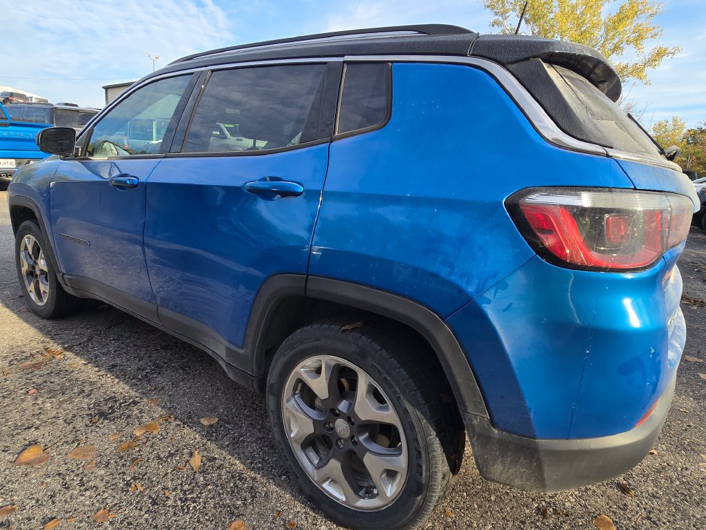 Used 2020 Jeep Compass Limited AWD/4WD image 4