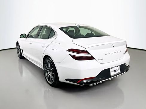 Certified 2025 Genesis G70 2.5T image 7