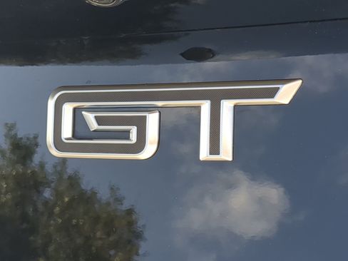 Used 2025 Ford Mustang GT Premium image 39