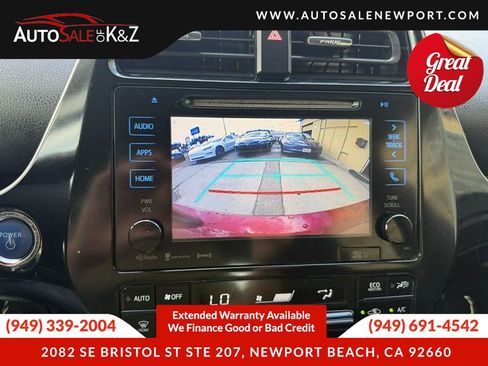 Used 2016 Toyota Prius Three FWD image 33