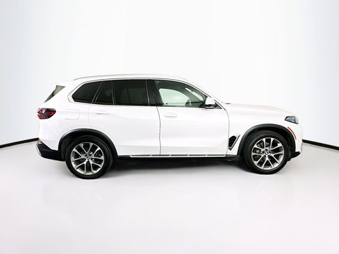 Used 2024 BMW X5 sDrive40i image 10