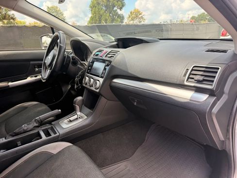 Used 2017 Subaru Crosstrek 2.0i Premium w/ Popular Package #1 AWD/4WD image 19