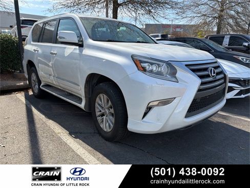 Used 2017 Lexus GX 460 image 1