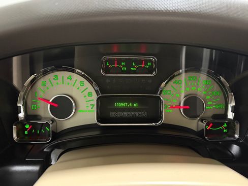 Used 2012 Ford Expedition XLT AWD/4WD image 14