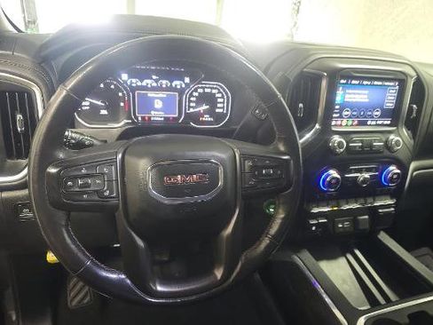 Used 2026 GMC Sierra 3500 Denali w/ Denali Reserve Package AWD/4WD image 7