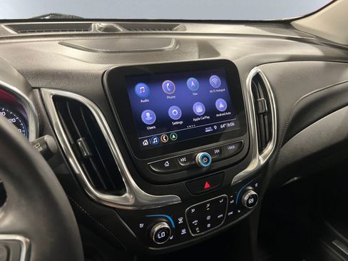 Used 2020 Chevrolet Equinox Premier AWD/4WD image 14
