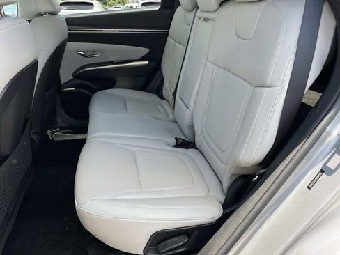 Certified 2022 Hyundai Tucson Limited FWD image 19