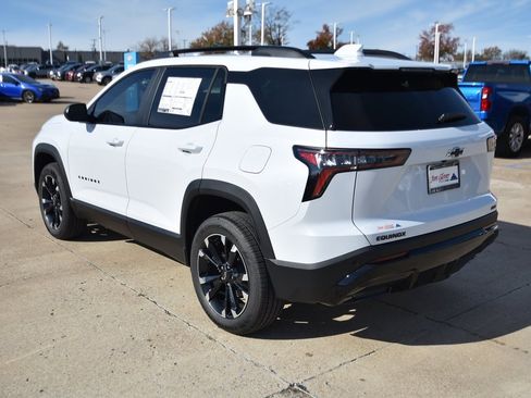 New 2026 Chevrolet Equinox RS w/ LPO, Floor Liner Package image 6