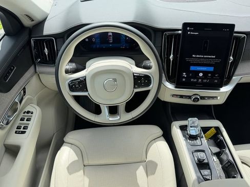 Used 2026 Volvo XC90 B6 Ultra w/ Protection Package AWD/4WD image 16
