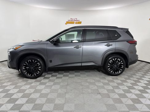 New 2026 Nissan Rogue SV image 2