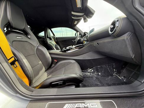 Used 2019 Mercedes-Benz AMG GT R image 17