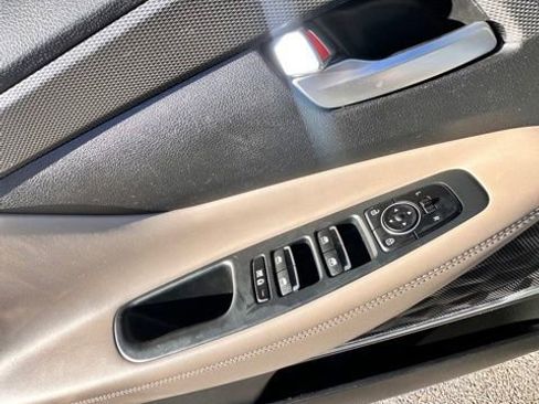 Used 2020 Hyundai Santa Fe Limited image 22