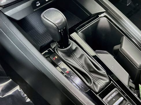 Used 2024 Honda Accord Sport image 15