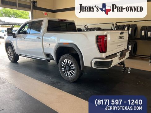 Used 2024 GMC Sierra 2500 Denali Ultimate image 5