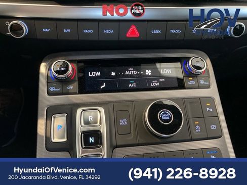 Used 2024 Hyundai Palisade Calligraphy FWD image 20