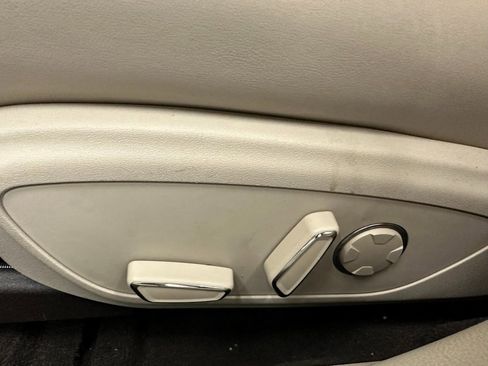 Used 2019 Lincoln MKZ Reserve w/ Reserve Plus Package image 23