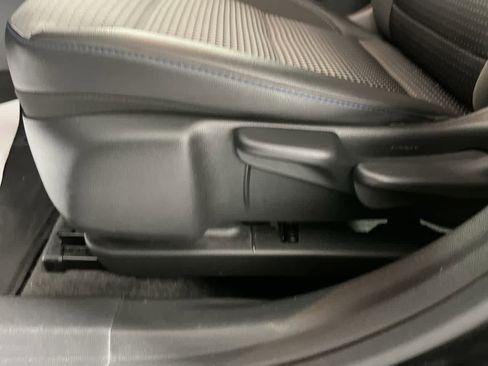 Used 2024 Chevrolet Trax LT image 14