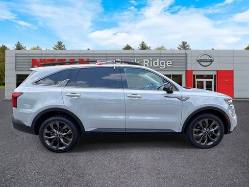 Used 2023 Kia Sorento SX Prestige AWD/4WD image 5