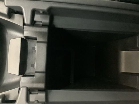 Used 2024 Nissan Rogue SV image 22