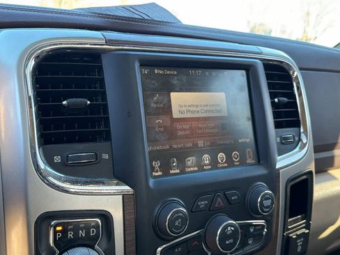 Used 2016 RAM 1500 Laramie w/ Convenience Group image 13