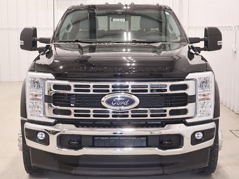 Certified 2024 Ford F450 XLT w/ 360-Degree Camera Package image 5