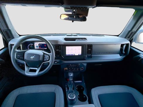 Used 2022 Ford Bronco 4-Door image 16