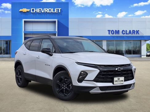 New 2025 Chevrolet Blazer LT w/ Convenience Package image 1