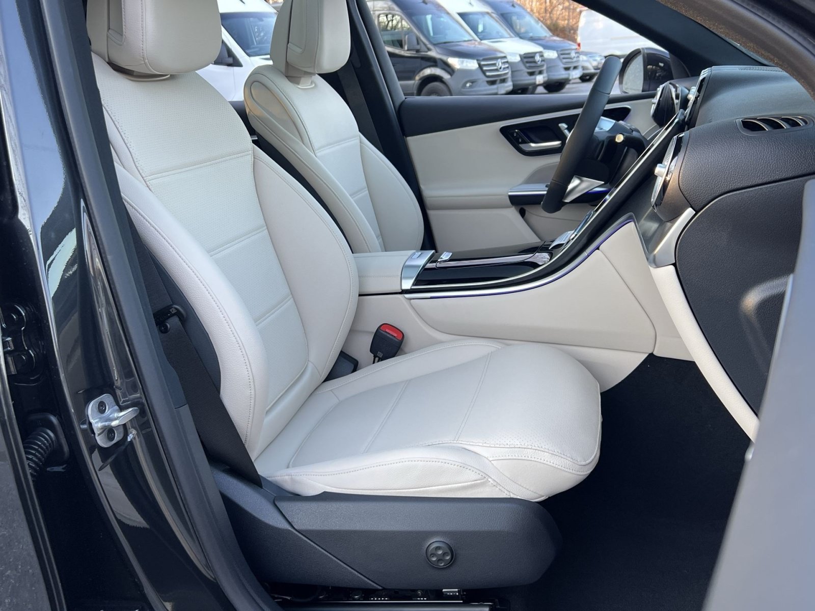 Certified 2026 Mercedes-Benz GLC 300 4MATIC image 25