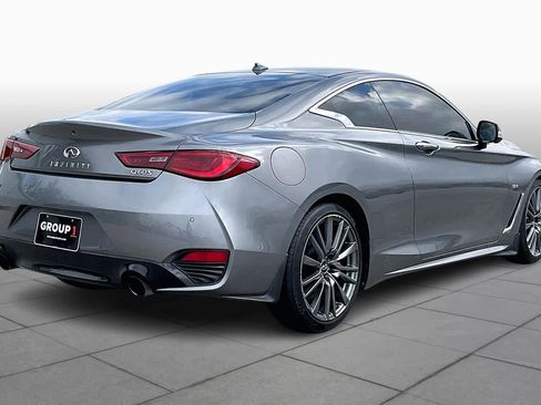 Used 2017 INFINITI Q60 3.0t Sport image 12