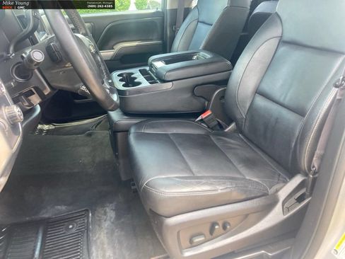 Used 2017 Chevrolet Silverado 1500 LT w/ All Star Edition AWD/4WD image 23