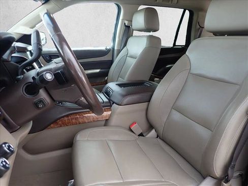 Used 2020 Chevrolet Tahoe Premier AWD/4WD image 13