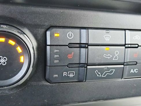 Used 2017 Ford F150 XLT w/ Equipment Group 302A Luxury image 27