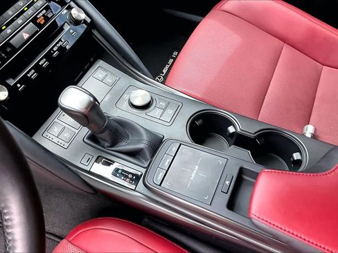 Used 2025 Lexus IS 300 w/ Premium Package RWD image 17