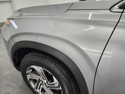 Used 2023 Hyundai Santa Fe SEL w/ Premium Package image 34