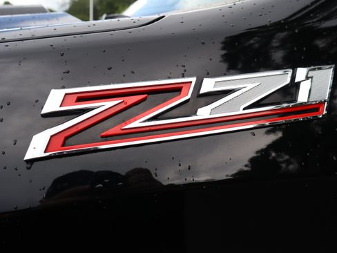 Used 2023 Chevrolet Silverado 1500 LT Trail Boss AWD/4WD image 19