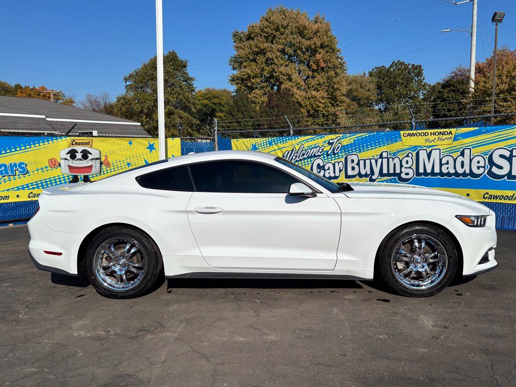 Used 2015 Ford Mustang Premium RWD image 2