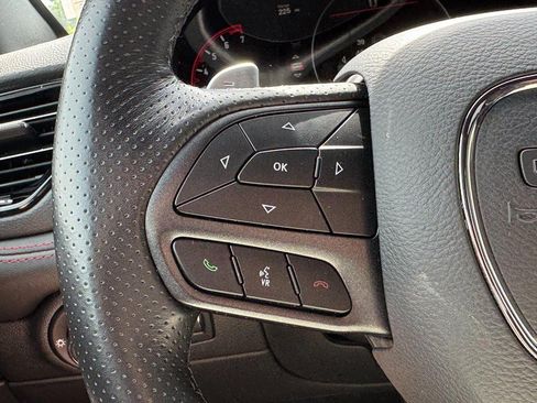 Used 2025 Dodge Durango GT AWD/4WD image 17