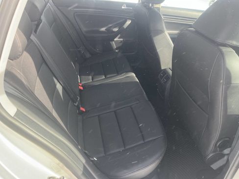 Used 2011 Volkswagen Jetta S image 10