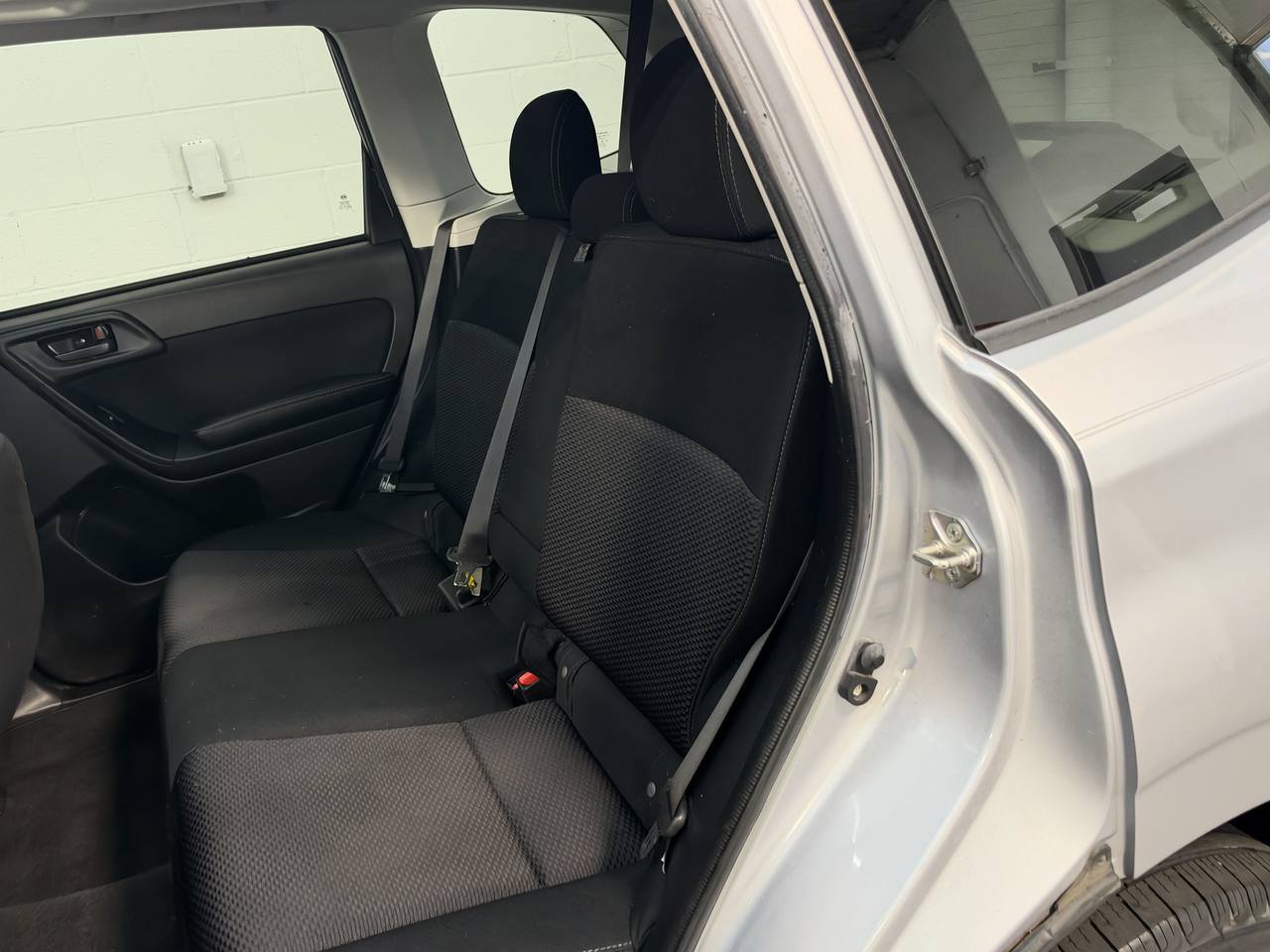 Used 2016 Subaru Forester 2.5i Premium w/ All-Weather Package AWD/4WD image 25