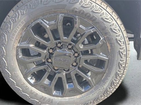 New 2026 GMC Sierra 2500 AT4 w/ AT4 Premium Plus Package image 44