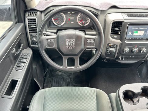 Used 2014 RAM 1500 Express image 16