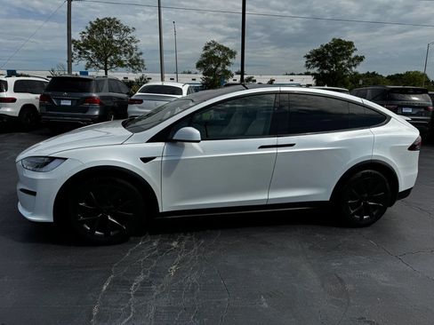 Used 2022 Tesla Model X AWD/4WD image 2