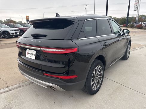 Used 2022 Lincoln Corsair AWD w/ Equipment Group 101A image 8