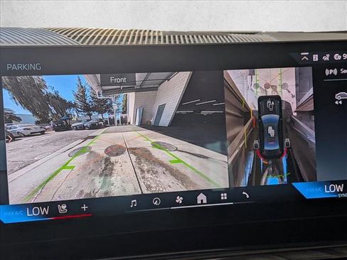 Used 2026 BMW 530i w/ M Sport Package image 13