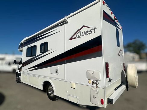 Used 2008 Dodge Sprinter 3500 image 8