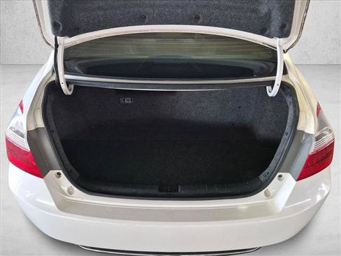 Used 2015 Honda Accord EX-L image 6