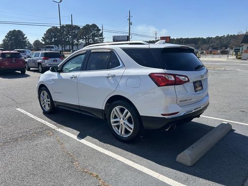 Used 2019 Chevrolet Equinox Premier image 4