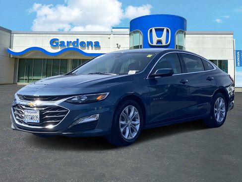 Used 2024 Chevrolet Malibu LT image 3