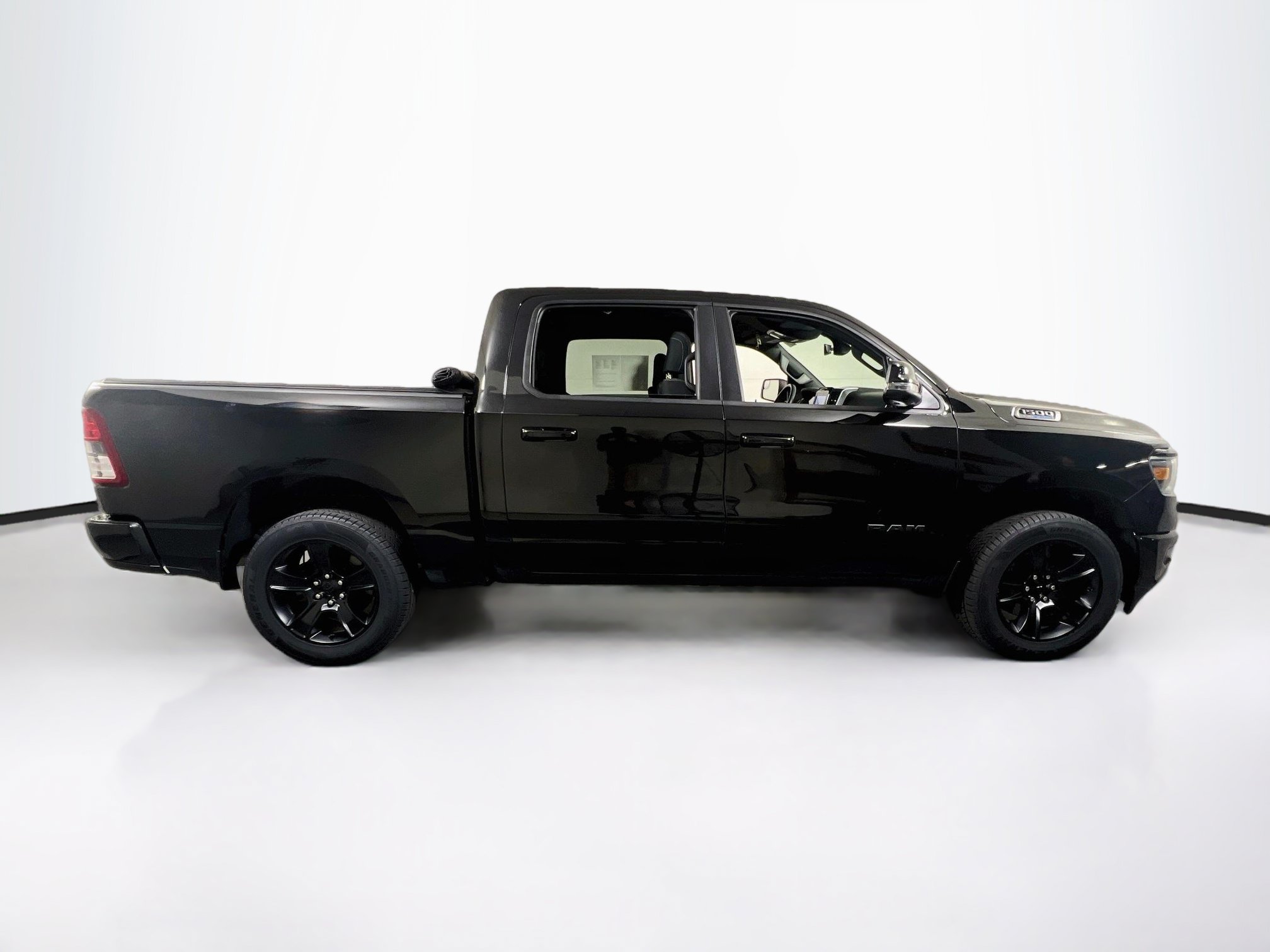 Used 2023 RAM 1500 Big Horn AWD/4WD image 4