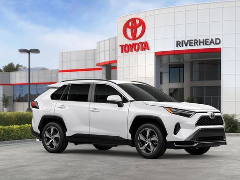 New 2025 Toyota RAV4 SE image 16